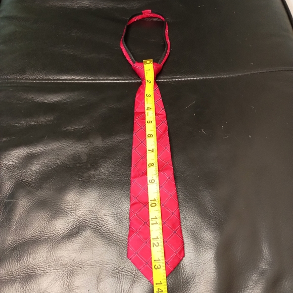 J. Khaki Kids Adjustable Red Tie - Picture 5 of 8